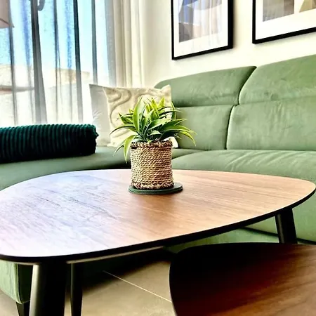 Stylish Serenity Penthouse Retreat * Is-Swieqi