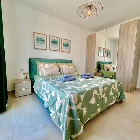 Stylish Serenity Penthouse Retreat * Is-Swieqi